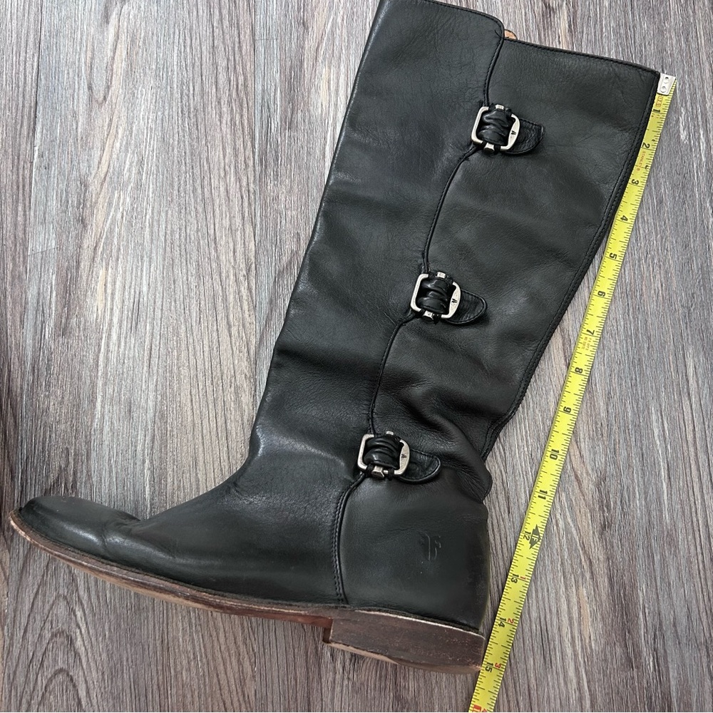 FRYE Leather Paige 3 Buckle Tall Riding Boots 
77066 
Sz 7.5 Black - Picture 10 of 10